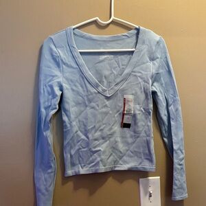 No Boundaries Light Blue Ribbed V-Neck Long Sleeve Top
